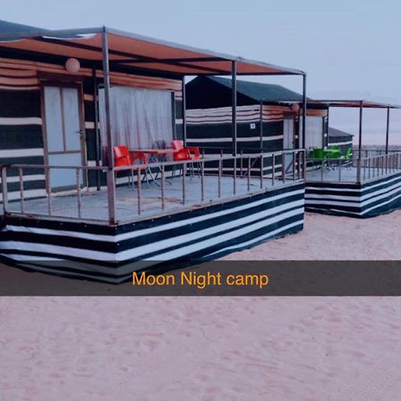 מלון וואדי רם Moon Night Camp מראה חיצוני תמונה