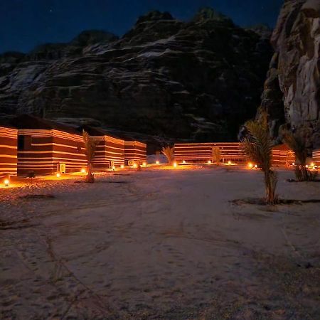 מלון וואדי רם Moon Night Camp מראה חיצוני תמונה